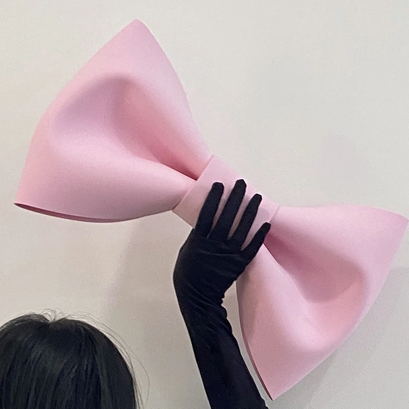 Extra large bow decorative mirror wall ins wind online celebrity clothing store photo props foam birthday layout
Extra large bow decorative mirror wall ins wind online celebrity clothing store photo props foam birthday layout