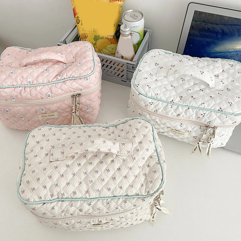 Cute Quilting Cotton Makeup Bag Women Zipper Cosmetic Organizer Female Cloth Handbag Box Shape Portable Toiletry Case For Girls
Cute Quilting Cotton Makeup Bag Women Zipper Cosmetic Organizer Female Cloth Handbag Box Shape Portable Toiletry Case For Girls