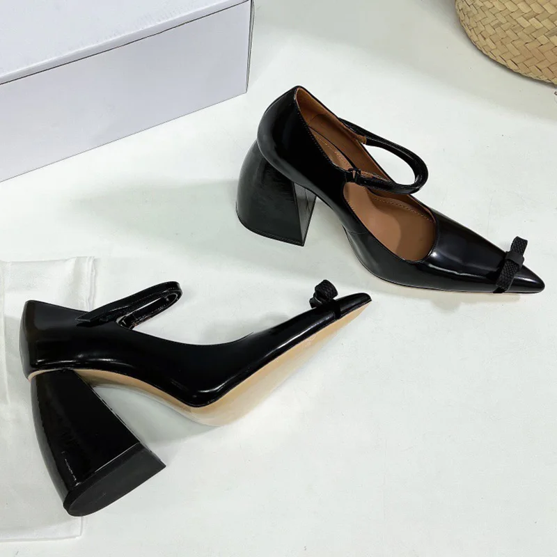 Spring/Summer Sexy Series Mary Jane Shoes Genuine Leather Butterfly-Knot Design Vintage Banquet Shoes Fashion Women's High Heels
Spring/Summer Sexy Series Mary Jane Shoes Genuine Leather Butterfly-Knot Design Vintage Banquet Shoes Fashion Women's High Heels