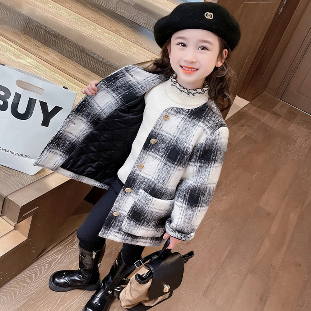 1-6T Girls Winter Coat Thick Padding Cotton Plaid Coats for Girl Fashion O-Nest Coat with Fur Collar Outerwear Jacket for Child
1-6T Girls Winter Coat Thick Padding Cotton Plaid Coats for Girl Fashion O-Nest Coat with Fur Collar Outerwear Jacket for Child