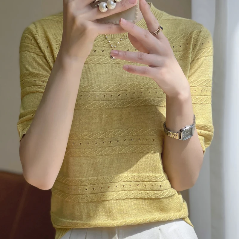 MOONYUEFA Worsted Wool Spring And Summer Round Neck Short Sleeve Women's Thin Pullover Solid Color Hollowed Out Top
MOONYUEFA Worsted Wool Spring And Summer Round Neck Short Sleeve Women's Thin Pullover Solid Color Hollowed Out Top