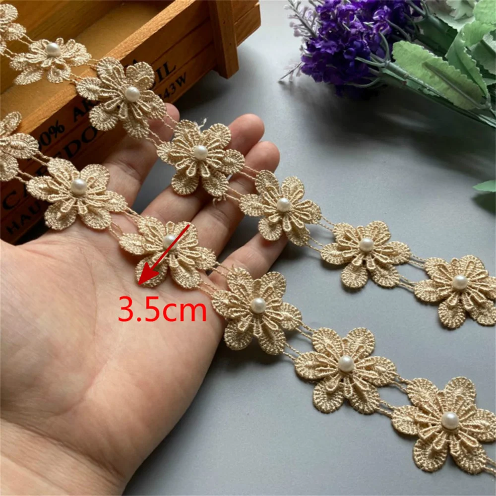 20x Gold Snowflake Pearl Flower Lace Trim Fabric Ribbon Applique Craft DIY Headband Wedding Embroidered Trimmings Wedding Dress
20x Gold Snowflake Pearl Flower Lace Trim Fabric Ribbon Applique Craft DIY Headband Wedding Embroidered Trimmings Wedding Dress