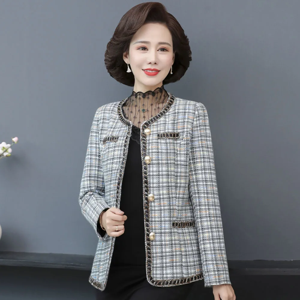 Middle-aged Mother Classic Jacket Ladies 2022 Early Autumn Fashion Plaid Single-breasted Coat Women's All-match Outerwear Tops
Middle-aged Mother Classic Jacket Ladies 2022 Early Autumn Fashion Plaid Single-breasted Coat Women's All-match Outerwear Tops