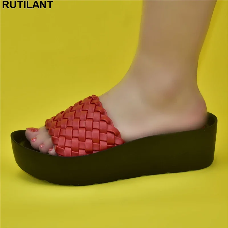 New Arrival Luxery Shoes Women Plus Size Women Shoes 43 Ladies Shoes and Sandals Nigerian Pumps Slip on Low Heels Party Shoes
New Arrival Luxery Shoes Women Plus Size Women Shoes 43 Ladies Shoes and Sandals Nigerian Pumps Slip on Low Heels Party Shoes