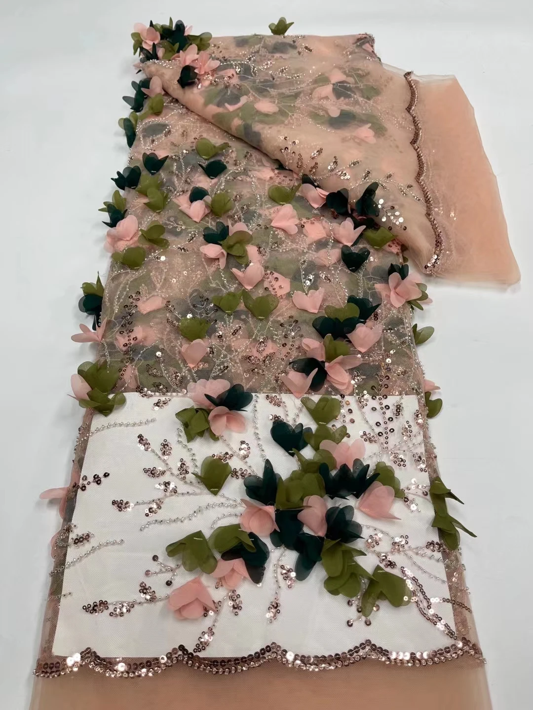 Luxury 3D Flower African Net Lace Fabric for DIY Evening Gown Embroidered French Tulle Lace Fabric 5 Yards EJYN97
Luxury 3D Flower African Net Lace Fabric for DIY Evening Gown Embroidered French Tulle Lace Fabric 5 Yards EJYN97