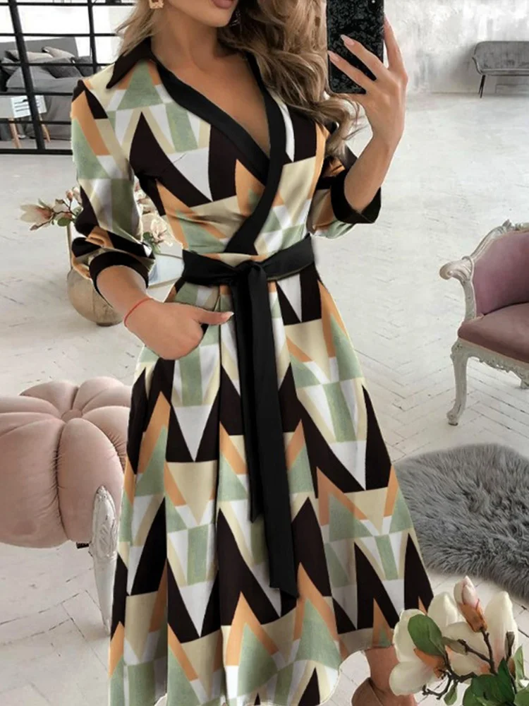 Summer Women V-Neck Sexy Dresses Elegant Butterfly Print Long Sleeve Lace Up Wrap Midi Dress 2022 New Office Lady Party Vestidos
Summer Women V-Neck Sexy Dresses Elegant Butterfly Print Long Sleeve Lace Up Wrap Midi Dress 2022 New Office Lady Party Vestidos