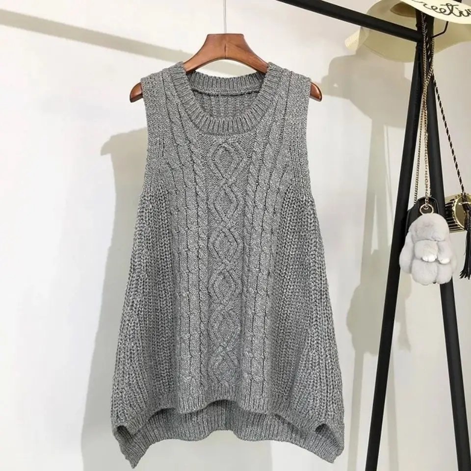 2022 Autumn Winter New Vest Women's Sweater Vest O-Neck Sleeveless Loose Wild Knitted Waistcoat Fashion Pullover Vests T233
2022 Autumn Winter New Vest Women's Sweater Vest O-Neck Sleeveless Loose Wild Knitted Waistcoat Fashion Pullover Vests T233