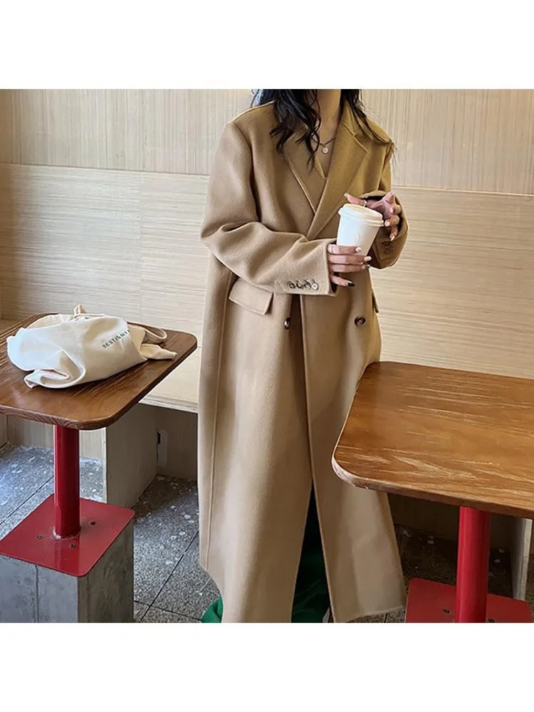 2022 Winter Double Breasted Long Handmade 100% Wool Coat Women Korean Style High End Suit Collar Loose Woolen Jacket Overcoat
2022 Winter Double Breasted Long Handmade 100% Wool Coat Women Korean Style High End Suit Collar Loose Woolen Jacket Overcoat
