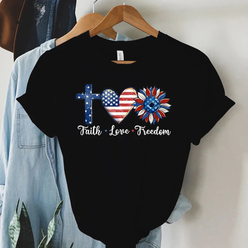 

Женская футболка с принтом в виде креста, сердца и подсолнуха