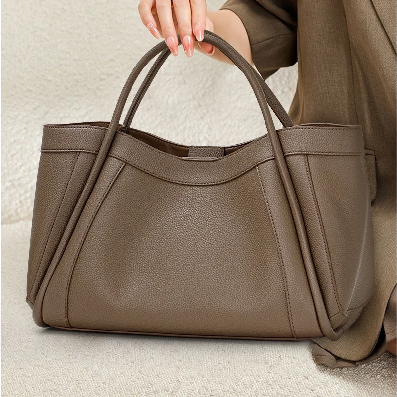Sheya Genuine Leather Large Bag Women's Handbag 2023 New Fashion High Capacity Tote Bag One Shoulder Crossbody Bag
Sheya Genuine Leather Large Bag Women's Handbag 2023 New Fashion High Capacity Tote Bag One Shoulder Crossbody Bag