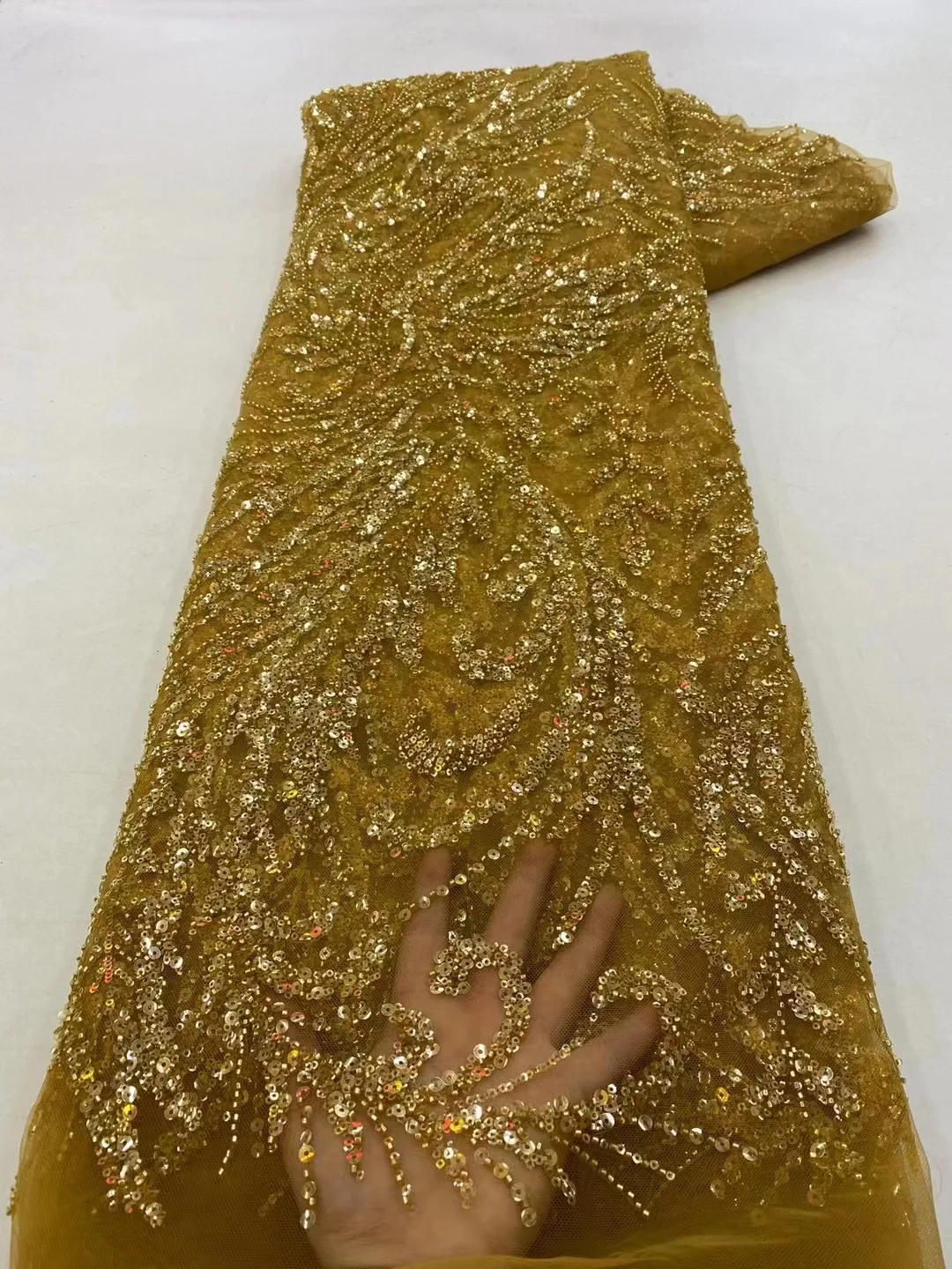 2023 Newest Luxury Beaded Tube Lace Fabric High Quality African French Sequins Tulle Mesh Lace Fabric For Party Dress Sewing
2023 Newest Luxury Beaded Tube Lace Fabric High Quality African French Sequins Tulle Mesh Lace Fabric For Party Dress Sewing