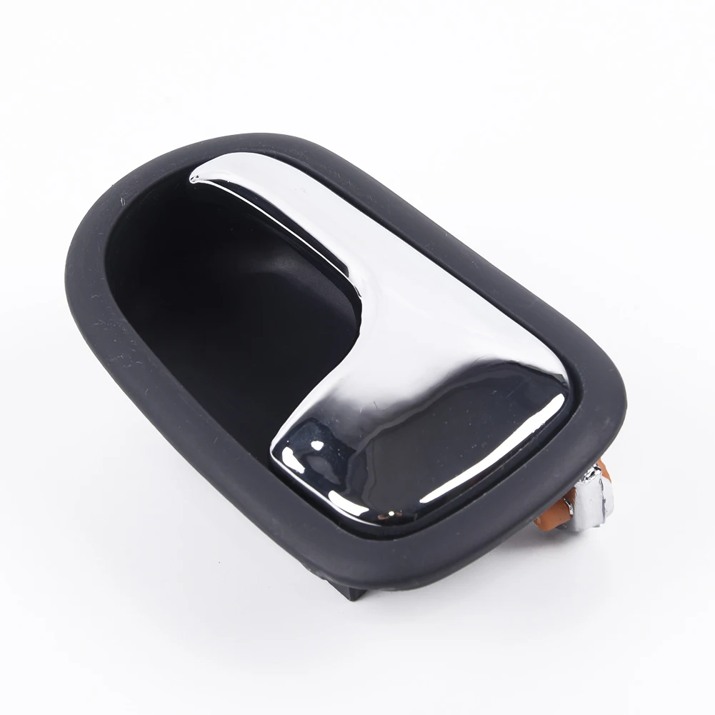1pcs Car Front Rear Interior Door Handle For Mazda 323 Protege BJ 1995 1996 1997 1998 1999 2000 2001 2002 2003
1pcs Car Front Rear Interior Door Handle For Mazda 323 Protege BJ 1995 1996 1997 1998 1999 2000 2001 2002 2003