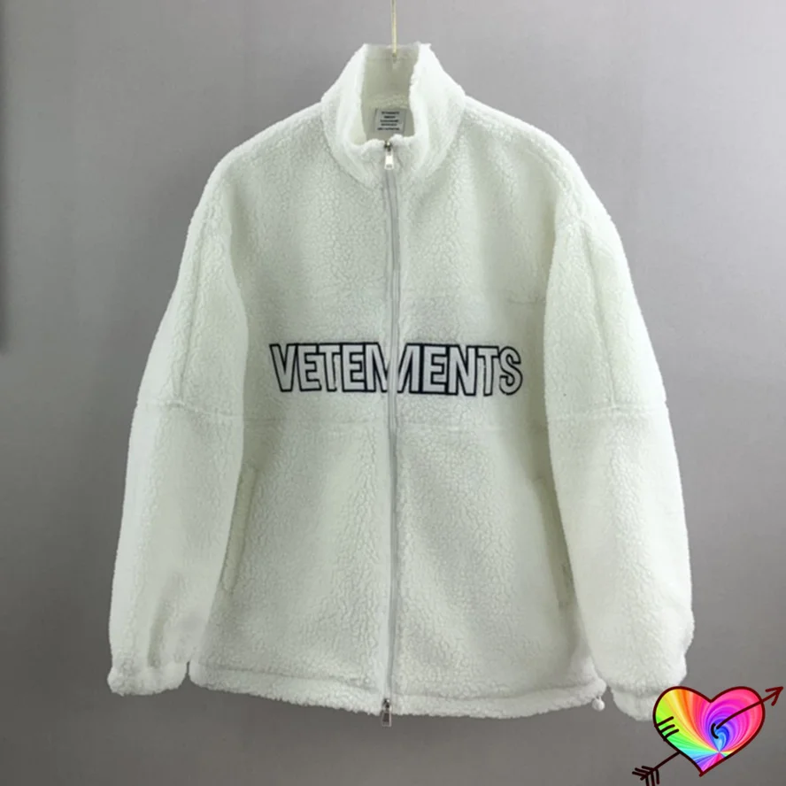 Vetement куртка с логотипом из бархата ягненка на молнии VTM, пальто, кашемировая куртка для мужчин и женщин 1:1, Высококачественная Флокированная ...
Vetement куртка с логотипом из бархата ягненка на молнии VTM, пальто, кашемировая куртка для мужчин и женщин 1:1, Высококачественная Флокированная ...