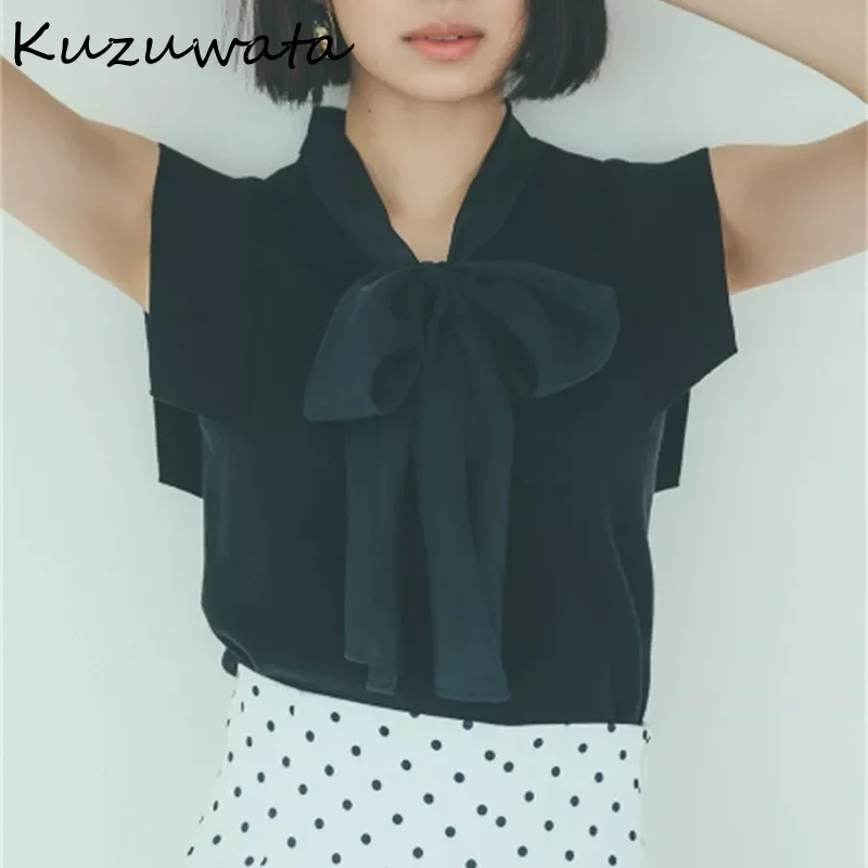 Kuzuwata 2022 Spring Japan Style Women Sweater Vintage Temperament Commuter Pullover Bow Sleeveless Knitted Bottoming Jumpers
Kuzuwata 2022 Spring Japan Style Women Sweater Vintage Temperament Commuter Pullover Bow Sleeveless Knitted Bottoming Jumpers