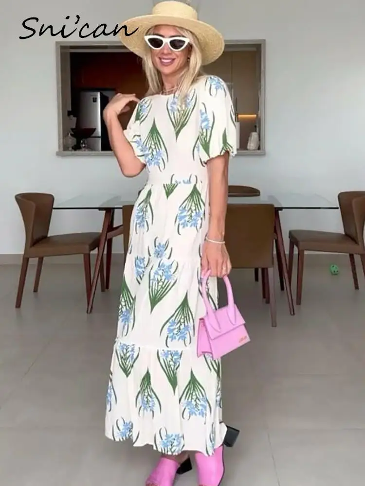 Женское платье-миди с открытой спиной, с коротким рукавом и круглым вырезом
Женское платье-миди с открытой спиной, с коротким рукавом и круглым вырезом