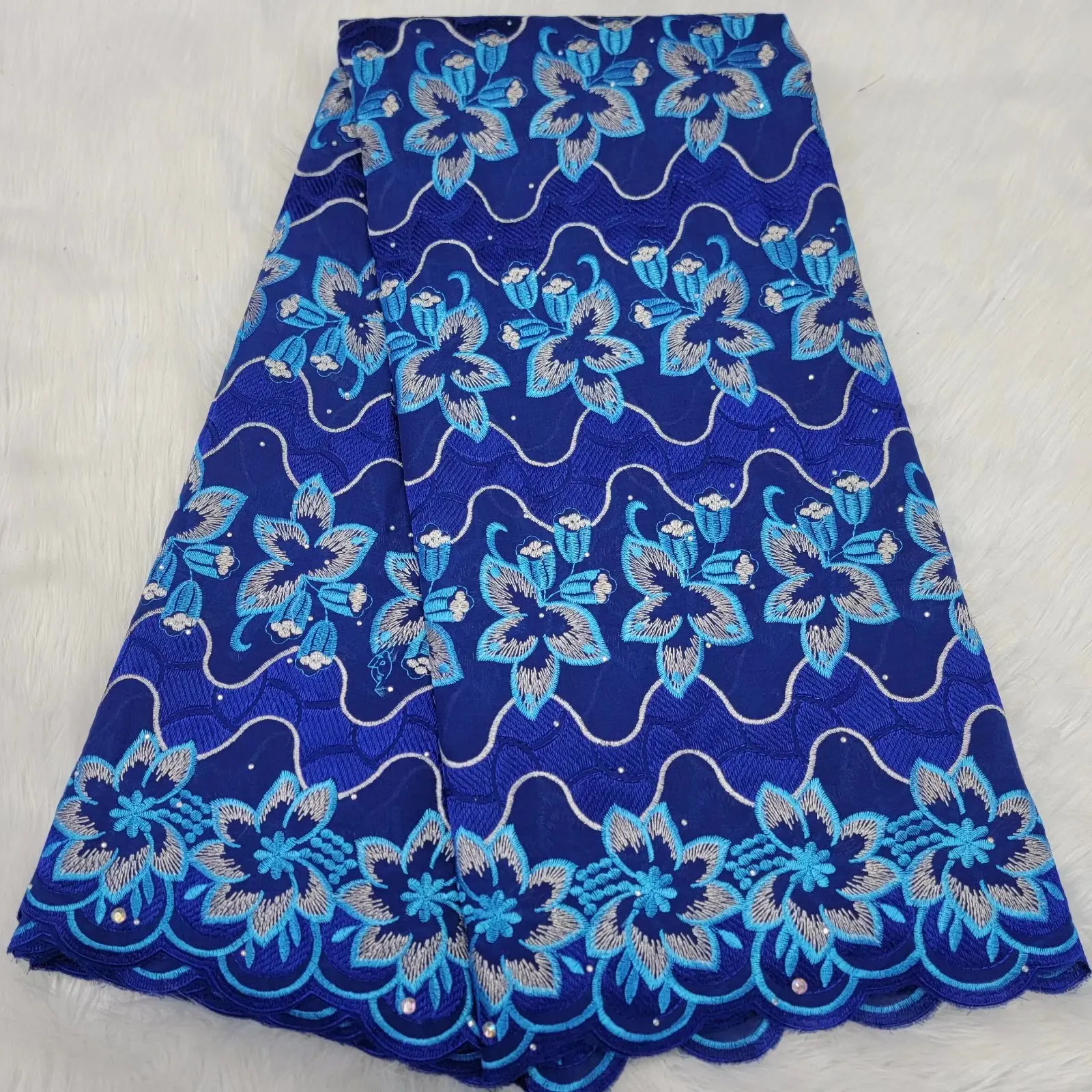 5 Yards Swiss Voile Lace Fabric Cotton African Lace Embroidery Material For Women Dress
5 Yards Swiss Voile Lace Fabric Cotton African Lace Embroidery Material For Women Dress