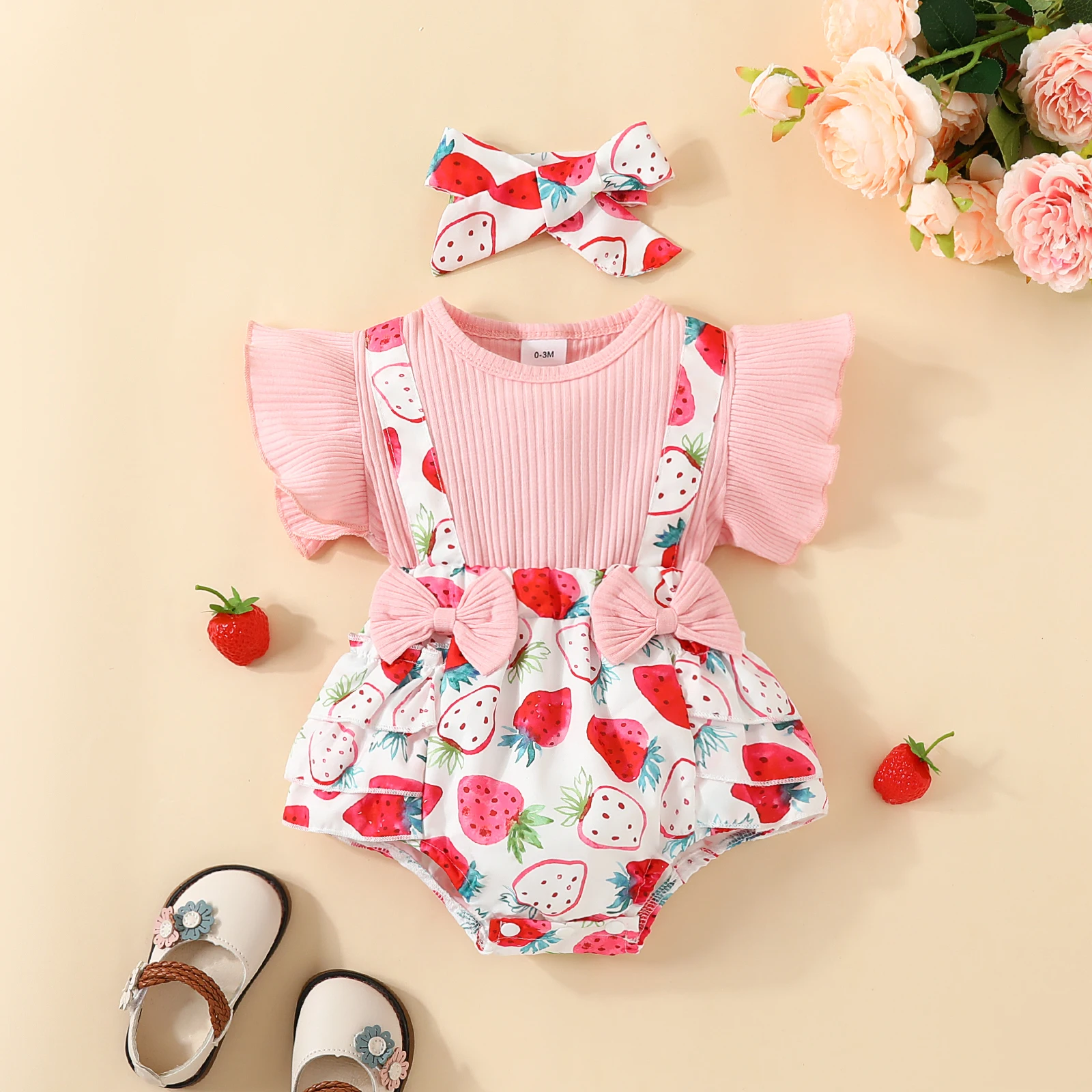 Cute Baby Girl Clothes Strawberry Print Summer Flying Sleeve Romper and Stretch Headband Two Piece Outfits
Cute Baby Girl Clothes Strawberry Print Summer Flying Sleeve Romper and Stretch Headband Two Piece Outfits