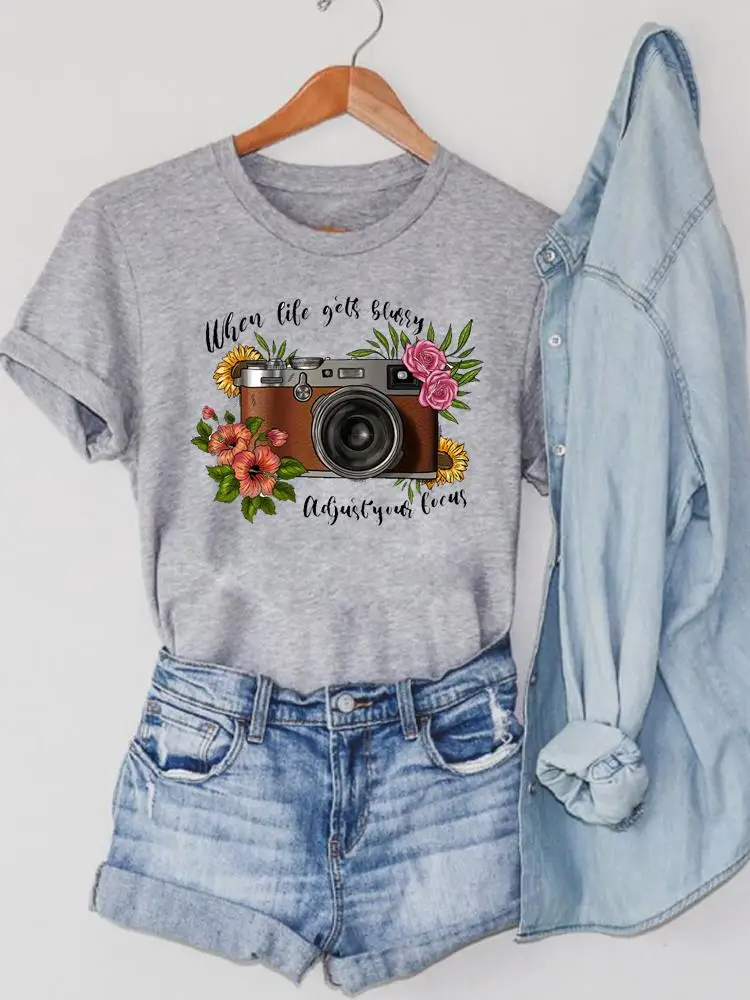 Fashion Women Summer Short Sleeve Tee Top Printing Camera Flower Vintage Style Clothing Print Tshirt Graphic T-shirts
Fashion Women Summer Short Sleeve Tee Top Printing Camera Flower Vintage Style Clothing Print Tshirt Graphic T-shirts