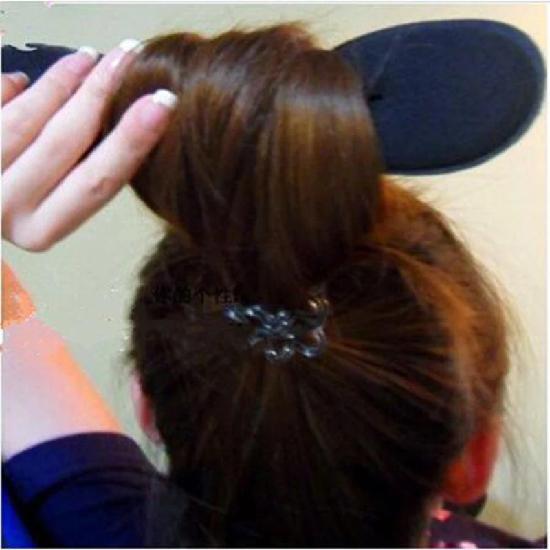 

4Pcs/Set Magic Sponge Clip Hair Styling Bun Curler Hairstyle Twist Maker Tool Braider Accessories