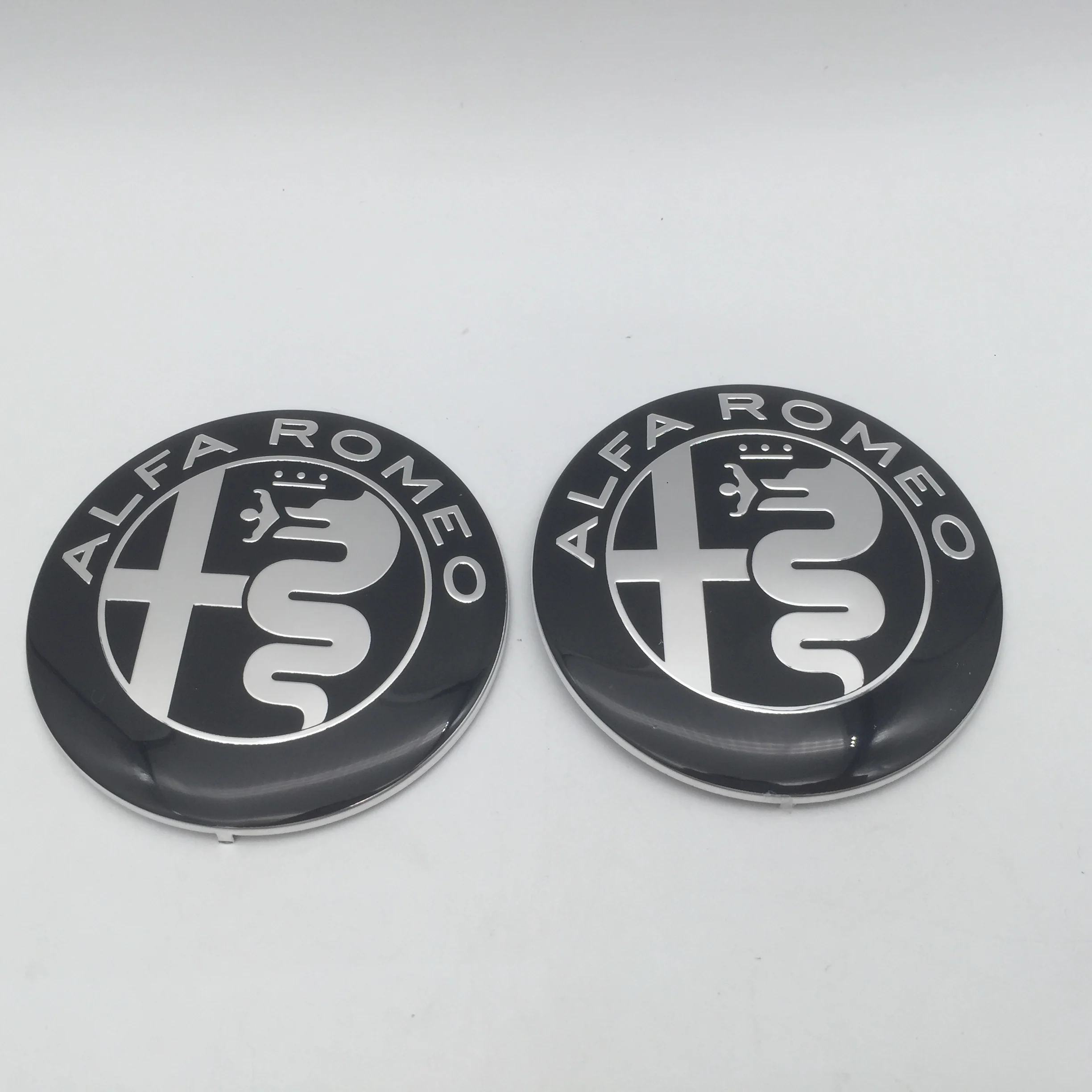 2 шт. для AlfaRomeo 147 156 159 74 мм, эмблема на переднюю капоте автомобиля, наклейка на решетку капота, значок на задний багажник, наклейка, Стайлинг, автоаксессуары
2 шт. для AlfaRomeo 147 156 159 74 мм, эмблема на переднюю капоте автомобиля, наклейка на решетку капота, значок на задний багажник, наклейка, Стайлинг, автоаксессуары