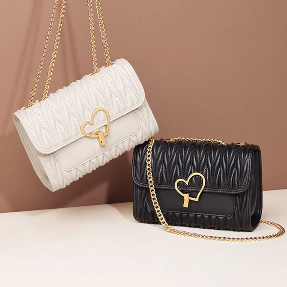 Stylish Women Flip Chain Shoulder Crossbody Bags Trendy Quilted Heart Rotary Lock Buckle Handbags for Women
Stylish Women Flip Chain Shoulder Crossbody Bags Trendy Quilted Heart Rotary Lock Buckle Handbags for Women