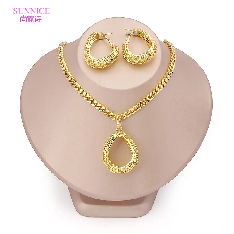Fashion Brazilian 18k Gold Plated Jewelry Sets For Women Round Necklace Hoop Earrings Jewellery Wedding Party Mother Gifts
Fashion Brazilian 18k Gold Plated Jewelry Sets For Women Round Necklace Hoop Earrings Jewellery Wedding Party Mother Gifts