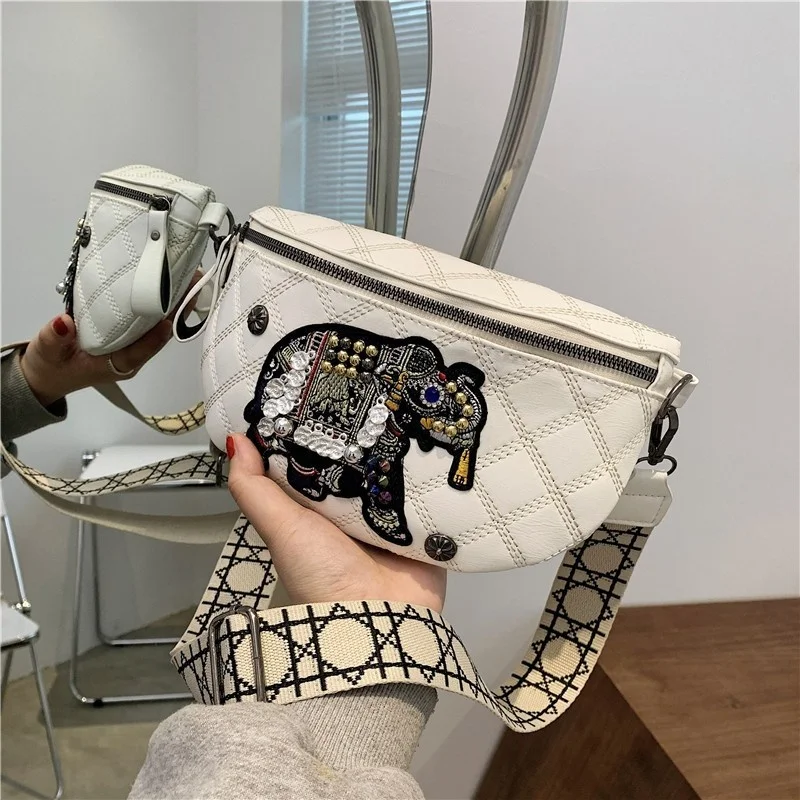 Small bag 2021 new foreign style messenger elephant embroidery fashion wide shoulder strap single cross chest
Small bag 2021 new foreign style messenger elephant embroidery fashion wide shoulder strap single cross chest