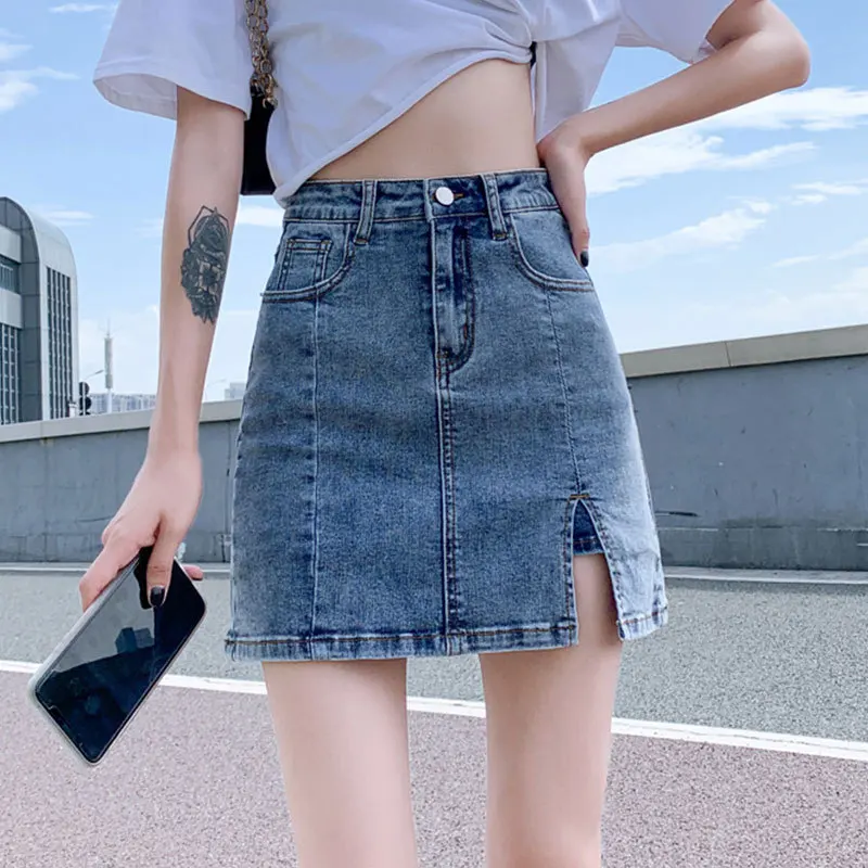 Облегающая женская юбка с завышенной талией, сезонная новая короткая юбка-трапеция, обтягивающая бедра
Облегающая женская юбка с завышенной талией, сезонная новая короткая юбка-трапеция, обтягивающая бедра