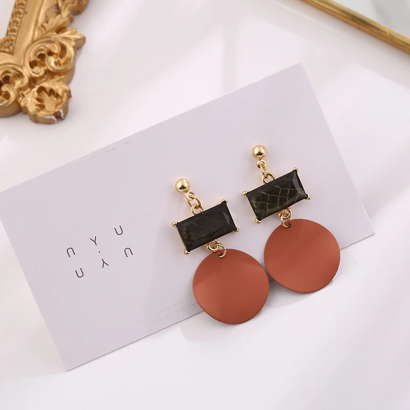 2022 Fashion Statement Non Pierced Clip On Earrings Geometric Round Drop Earring For Women Female Jewelry Pendientes
2022 Fashion Statement Non Pierced Clip On Earrings Geometric Round Drop Earring For Women Female Jewelry Pendientes