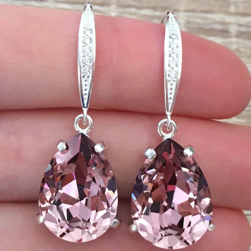 Fine Luxury Fashion Drop Dangle Earrings Rose Red Cubic Zirconia Stone Heart Earring for Women Wedding Party Jewelry
Fine Luxury Fashion Drop Dangle Earrings Rose Red Cubic Zirconia Stone Heart Earring for Women Wedding Party Jewelry