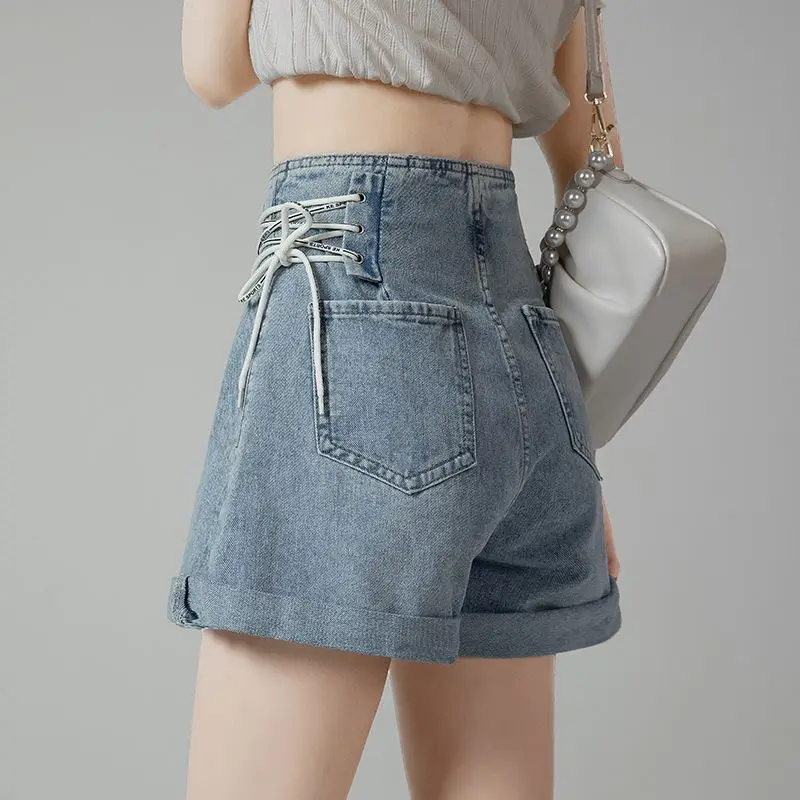 Women's Denim Shorts Short Y2k Fashion Clothes for Summer Clothing Female Trendyol Hot Pants Jeans Pant Hanbok Cheap Stuff Woman
Women's Denim Shorts Short Y2k Fashion Clothes for Summer Clothing Female Trendyol Hot Pants Jeans Pant Hanbok Cheap Stuff Woman