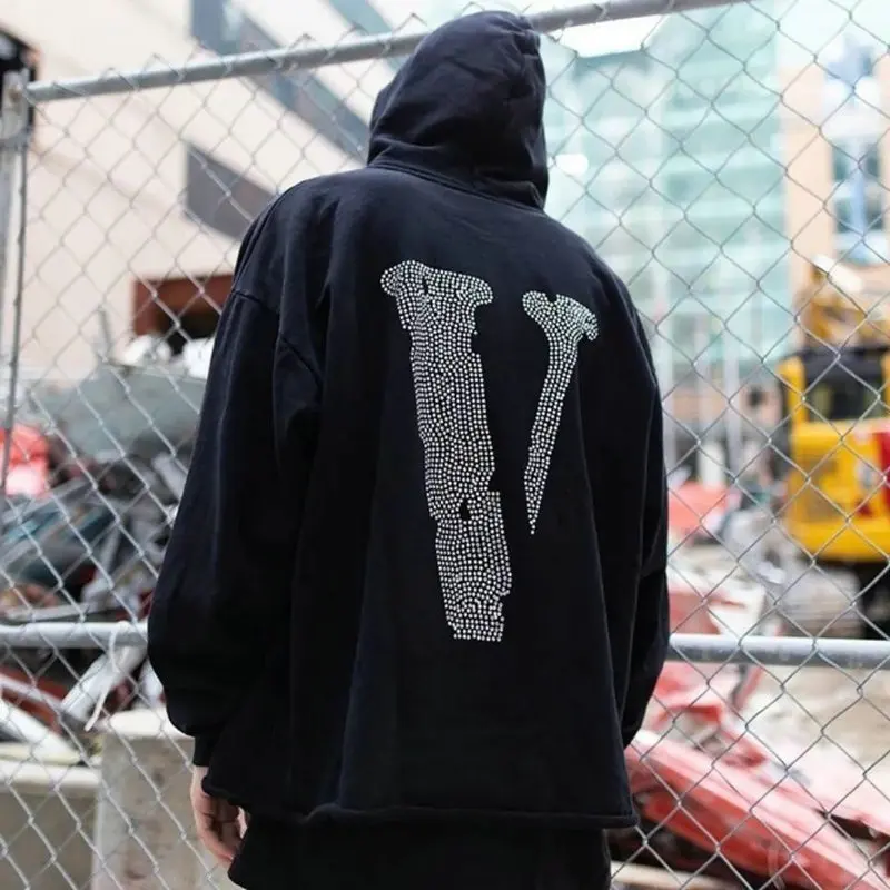 VLONE Rhinestone Man Hoodies100% Cotton Sweatshirts Men Clothing Sweatshirt Woman Brand Hip Hop Friends Streetwear Hoodie Stone
VLONE Rhinestone Man Hoodies100% Cotton Sweatshirts Men Clothing Sweatshirt Woman Brand Hip Hop Friends Streetwear Hoodie Stone