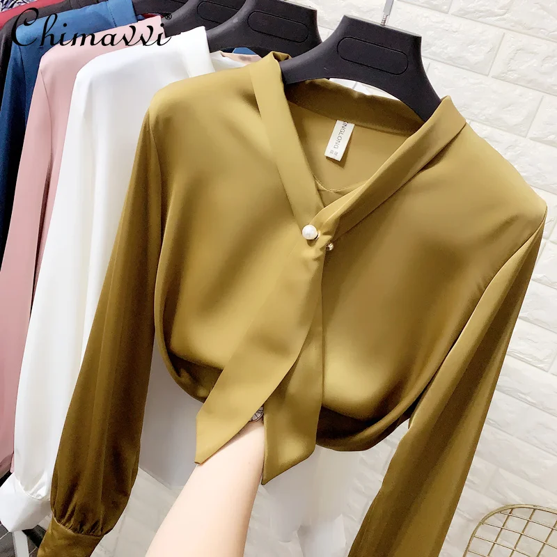 Ribbon V-neck Silk Shirt Women's Spring Elegant Loose Long Sleeve Satin Shirt Solid Color Professional Chiffon Shirt
Ribbon V-neck Silk Shirt Women's Spring Elegant Loose Long Sleeve Satin Shirt Solid Color Professional Chiffon Shirt