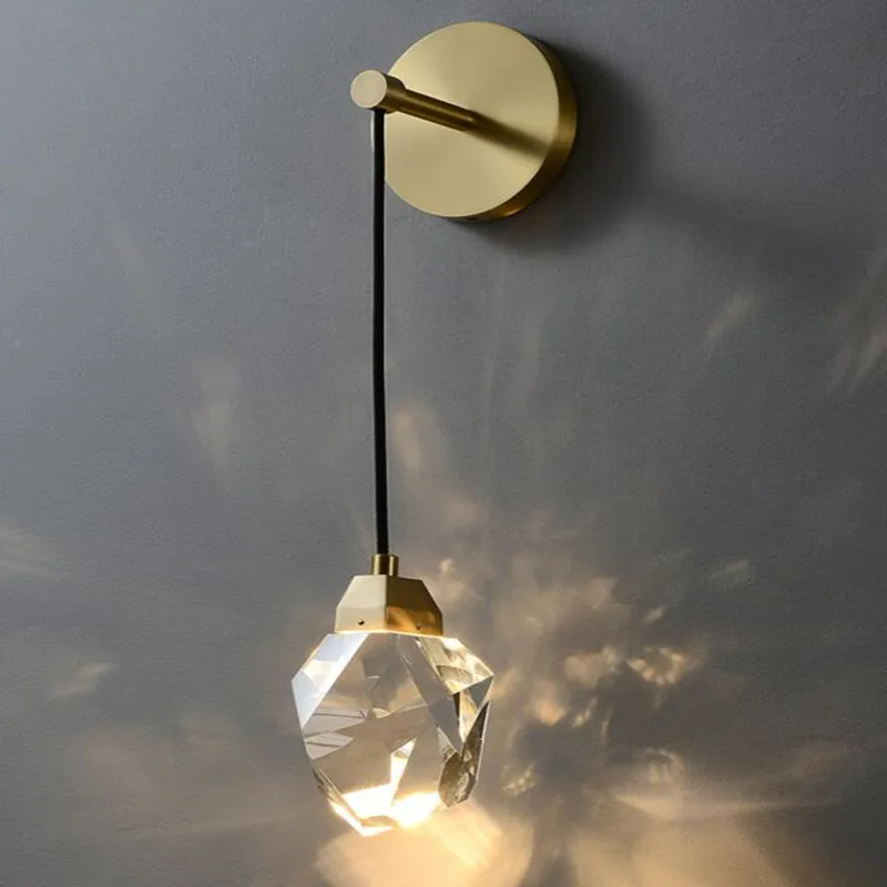 Modern Crystal Wall Lamp Prism Diamond High Light Transmission LED Living Room Bedroom Light Indoor Wall Lighting new Year gift
Modern Crystal Wall Lamp Prism Diamond High Light Transmission LED Living Room Bedroom Light Indoor Wall Lighting new Year gift