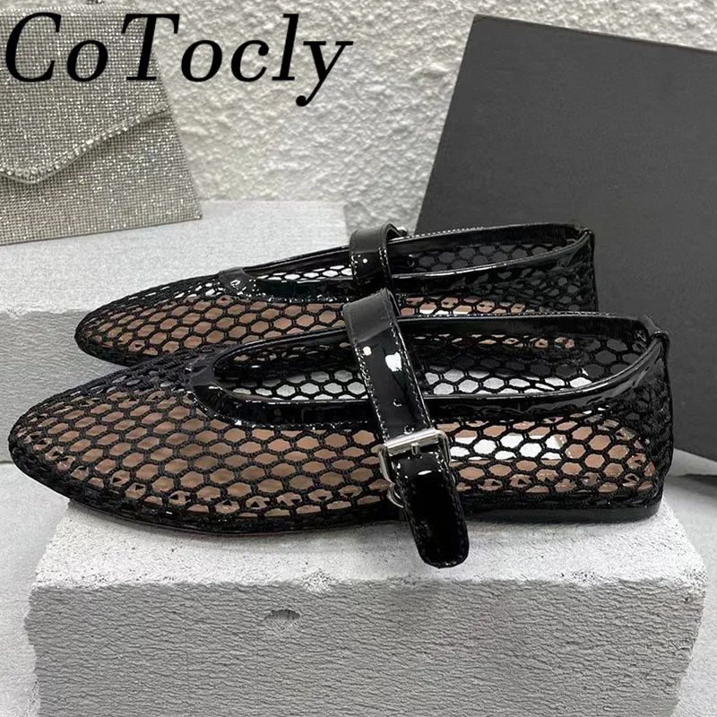 New Flat Sandals Woman Mesh Hollow Outs Beach Shoes Female Round Toe Black Hot Sales Casual Rome Vacation Walking Sandals Women
New Flat Sandals Woman Mesh Hollow Outs Beach Shoes Female Round Toe Black Hot Sales Casual Rome Vacation Walking Sandals Women