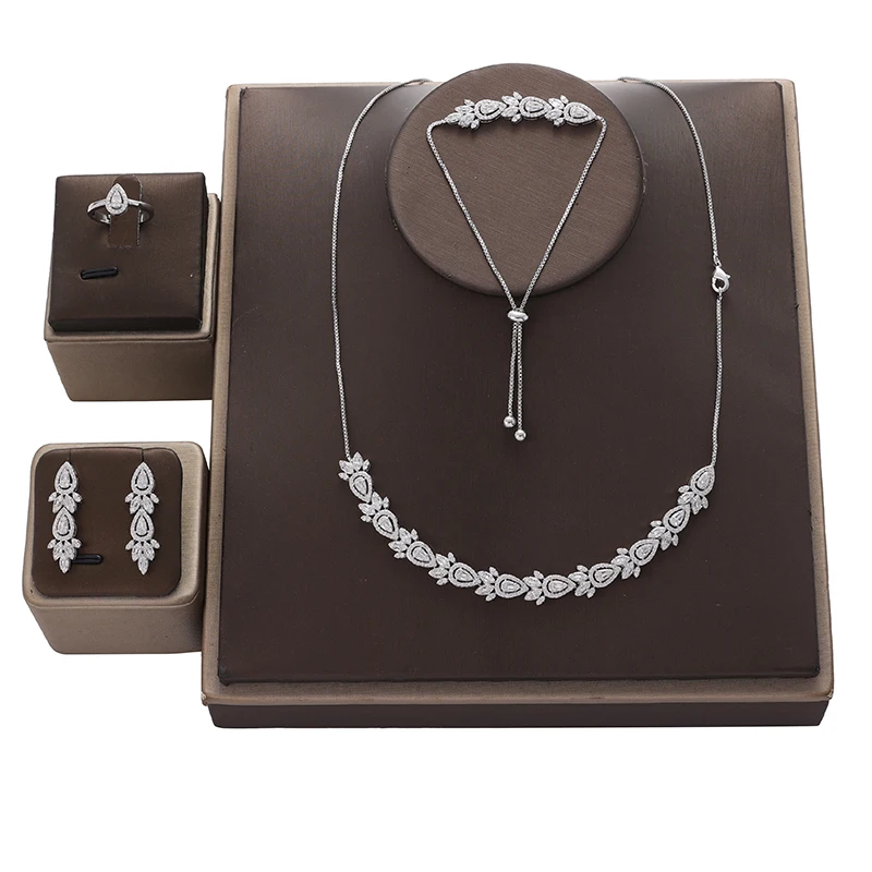 Jewelry Set HADIYANA Classic Simple Ladies Wedding Bridal Necklace Bracelet Ring Earrings Boutique Set CN2482 Bizuteria Damska
Jewelry Set HADIYANA Classic Simple Ladies Wedding Bridal Necklace Bracelet Ring Earrings Boutique Set CN2482 Bizuteria Damska