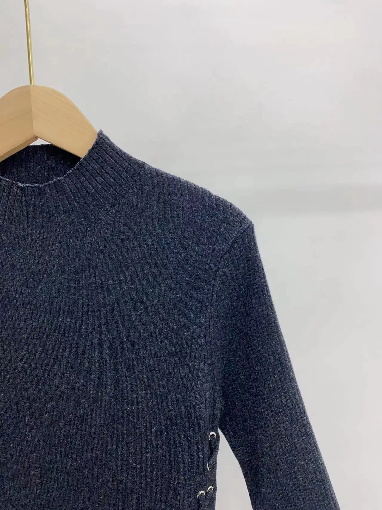 Women Fashion O-Neck Robe Shoelace Design Slim Fit Fall Winter Knitted Mini Dress
Women Fashion O-Neck Robe Shoelace Design Slim Fit Fall Winter Knitted Mini Dress
