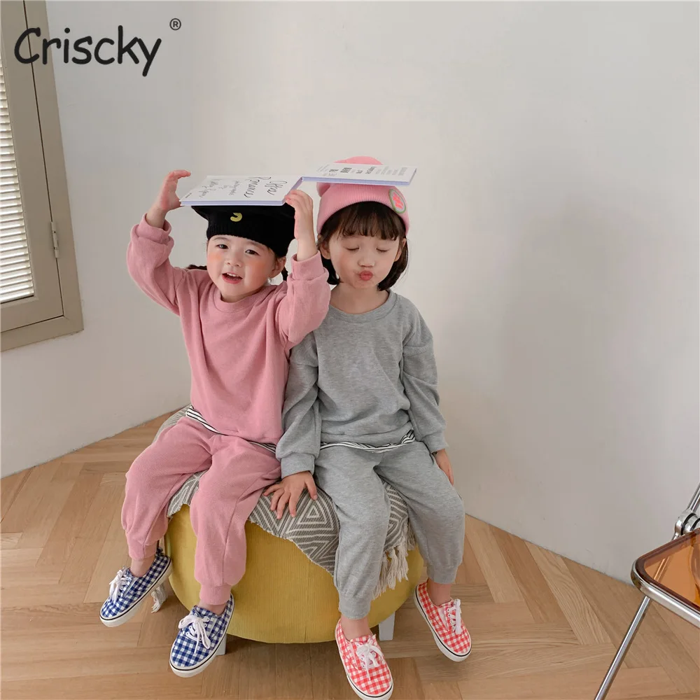 Criscky Korean Kids Cotton Tracksuits Baby Girls Boys Solid Clothing Sets Children Sweatshirt+Pants 2pcs Clothes Sets
Criscky Korean Kids Cotton Tracksuits Baby Girls Boys Solid Clothing Sets Children Sweatshirt+Pants 2pcs Clothes Sets