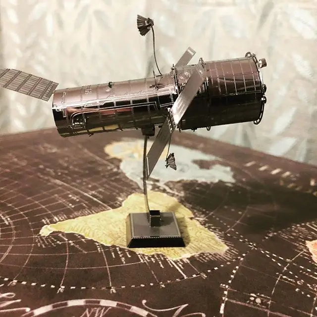 Полностью Металлическая Нержавеющая сталь DIY Модель 3D без клея нано-головоломка телескоп космический телескоп искусственная модель сборки...
Полностью Металлическая Нержавеющая сталь DIY Модель 3D без клея нано-головоломка телескоп космический телескоп искусственная модель сборки...