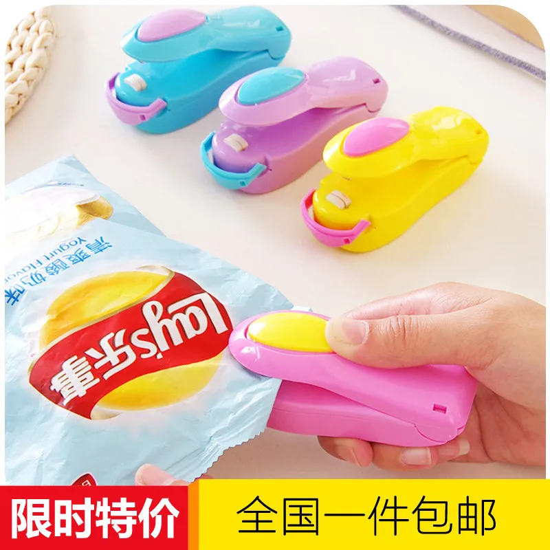 Sealer creative home practical Korean kitchen storage supplies utensils lazy home daily life small department store
Sealer creative home practical Korean kitchen storage supplies utensils lazy home daily life small department store