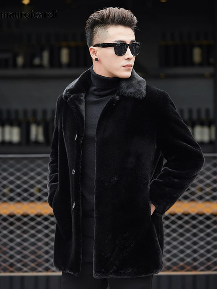 

Mauroicardi осень-зима черная толстая теплая мягкая шуба из искусственного меха для мужчин с длинным рукавом однобортная высококачественная роскошная пушистая куртка 2023 длинное зимнее пальто с мехом