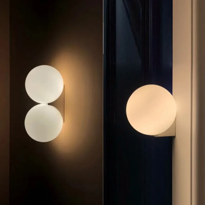 Postmodern wall lamp Single Head/double wall light Minimalist glass ball lamp Industrial Restaurant designer home decor light
Postmodern wall lamp Single Head/double wall light Minimalist glass ball lamp Industrial Restaurant designer home decor light