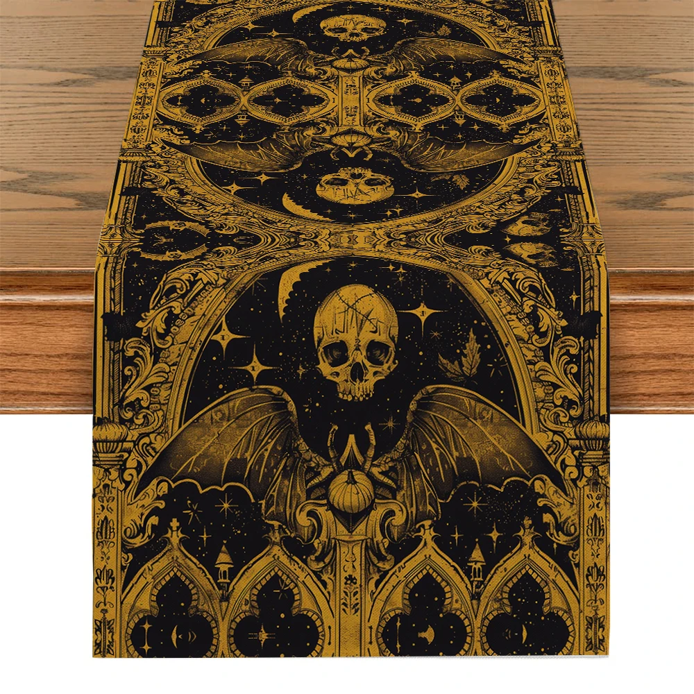 Скатерть-дорожка с черепом и крыльями летучей мыши
