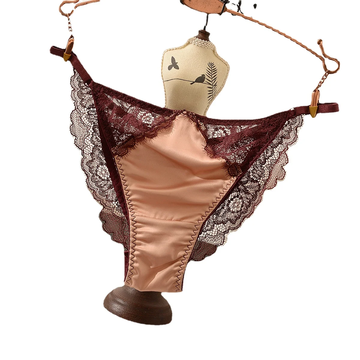 Deluxe and sexy Women Panties Underwear Seamless Female Lingerie Sexy T-back G-string Thong Woman lace breathable Underwear
Deluxe and sexy Women Panties Underwear Seamless Female Lingerie Sexy T-back G-string Thong Woman lace breathable Underwear