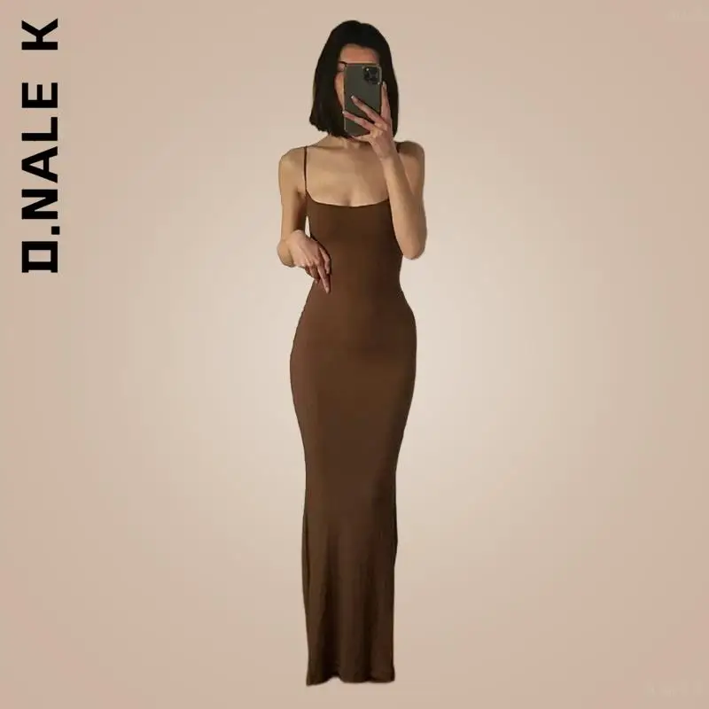 D.Nale K Long Maxi Dresses Party Club Vacation Outfits for Women Sexy Strap Backless Casual Summer Dress 2022
D.Nale K Long Maxi Dresses Party Club Vacation Outfits for Women Sexy Strap Backless Casual Summer Dress 2022