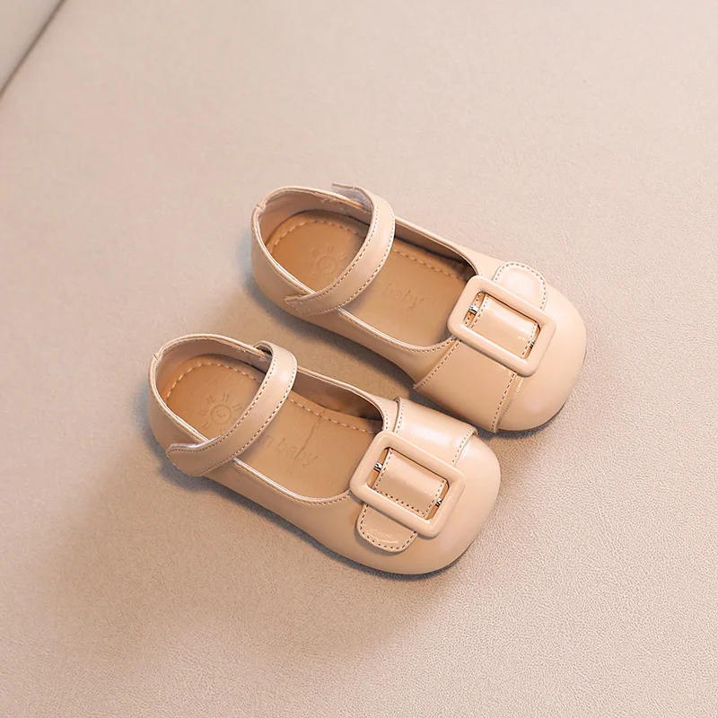 Solid Buckle Girls Shallow Shoes Princess Soft Bottom Children Flats Shoes Spring Autumn PU Non Slip Toddler Kids Flats Shoes
Solid Buckle Girls Shallow Shoes Princess Soft Bottom Children Flats Shoes Spring Autumn PU Non Slip Toddler Kids Flats Shoes