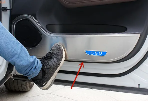 For VOLVO XC60 2018-2020 High-quality stainless steel car Door anti-kick board Anti-scratch protection Car styling
For VOLVO XC60 2018-2020 High-quality stainless steel car Door anti-kick board Anti-scratch protection Car styling
