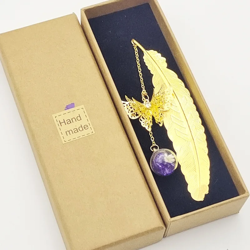 1pc Vintage Metal Feather Bookmarks Butterfly Purple Diamond Flowers Book Marks For Teachers Gift Stationery Book Accessories
1pc Vintage Metal Feather Bookmarks Butterfly Purple Diamond Flowers Book Marks For Teachers Gift Stationery Book Accessories