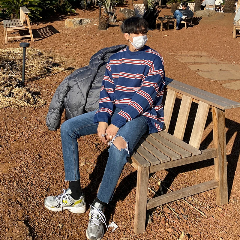 New Men's Stripe Sweater Casual Long Sleeve Patchwork Sweater Slim Fit Knit Streetwear Autumn Pullover Male Fashion Coat D174
New Men's Stripe Sweater Casual Long Sleeve Patchwork Sweater Slim Fit Knit Streetwear Autumn Pullover Male Fashion Coat D174