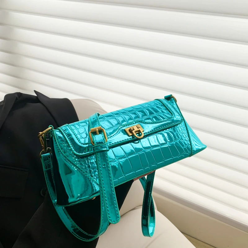 

Крокодиловый узор лазер PU кожа женская косая сумка роскошный дизайнер боковая сумка 2023 новый модный тренд дамская сумка и кошелек зеленый розовый черный золотой серебристый